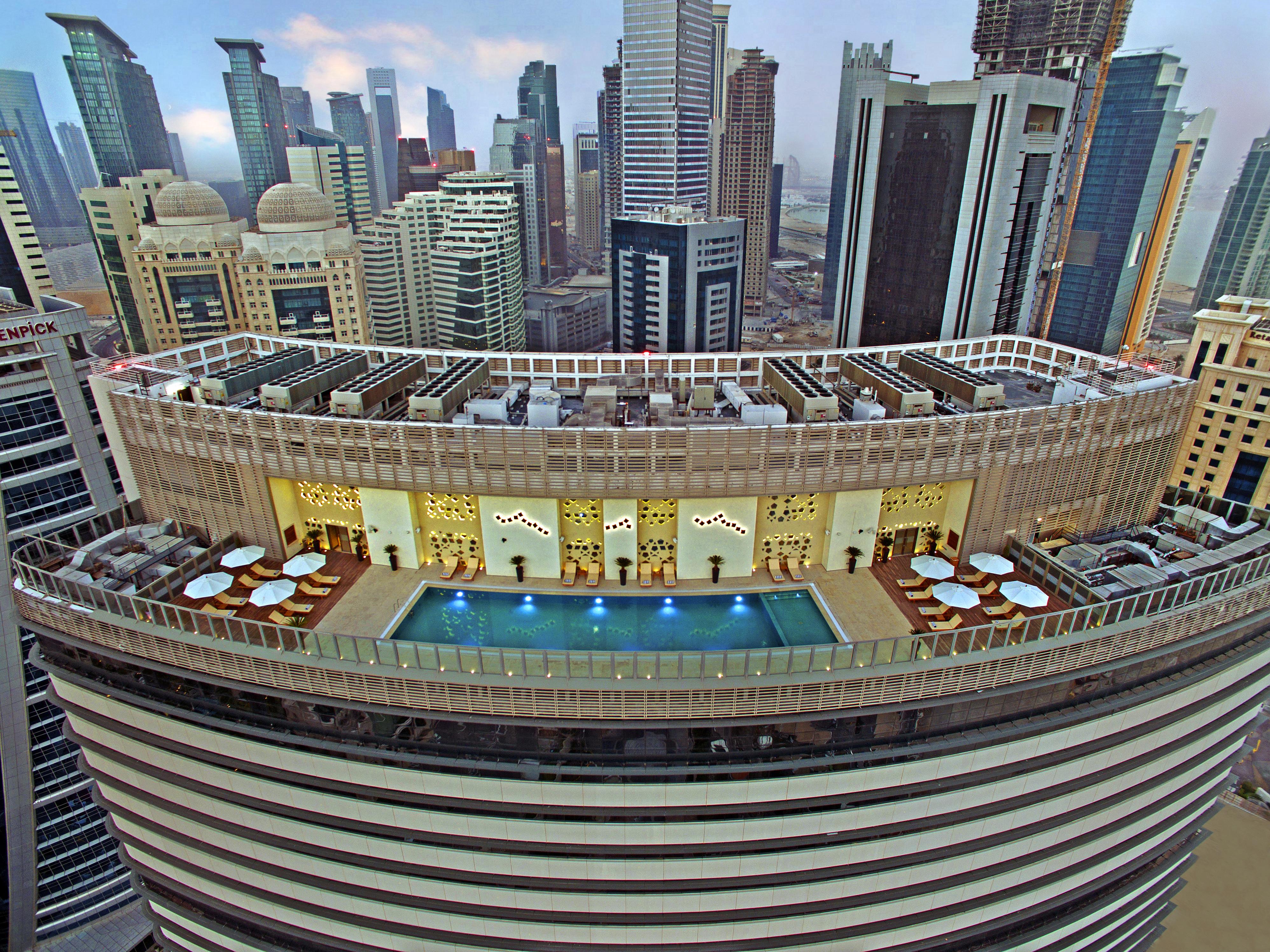The Curve Hotel Doha Exterior foto